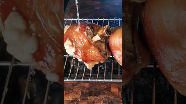 Хрустящая рулька на мангале
