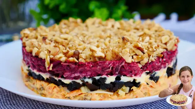 Очень вкусный салат на новогодний стол