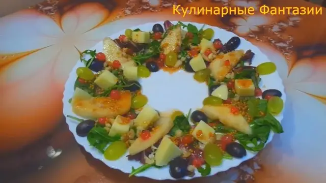 Легкий салатик с грушей