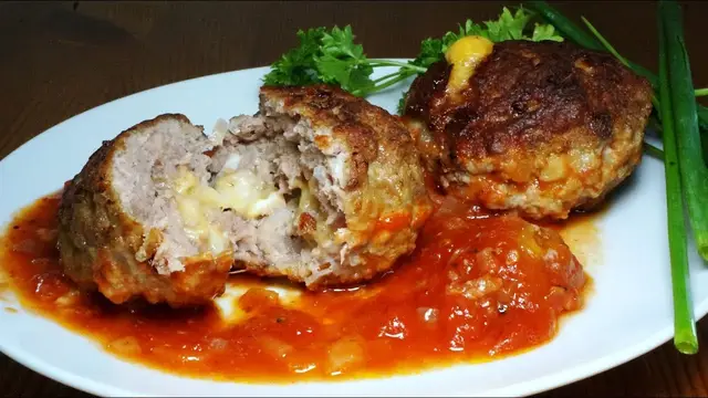 Котлеты с сыром и BBQ соусом