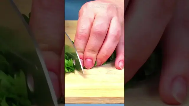 Бесподобный салат из баклажанов