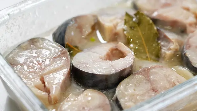 Маринованная скумбрия