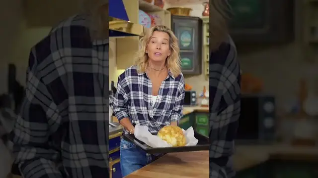 Цветная капуста запеченная под пряным соусом