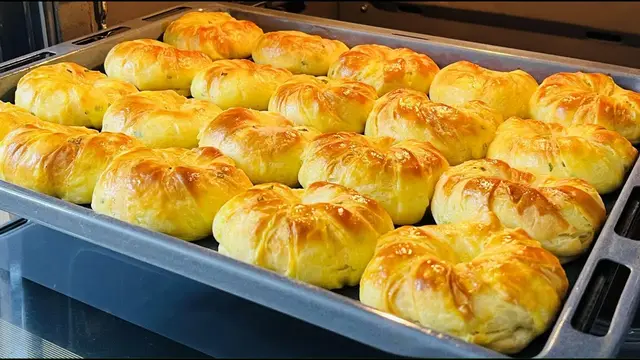Вкусная выпечка с картошкой