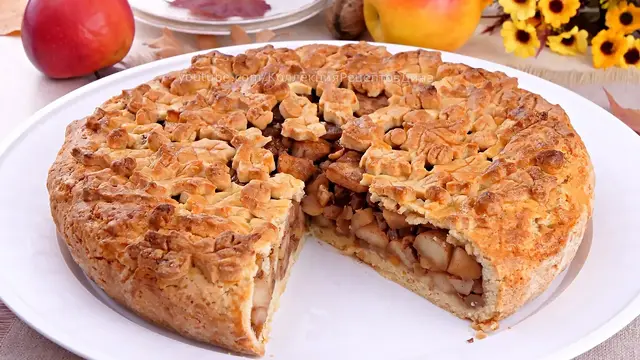 Песочный пирог с яблочной начинкой