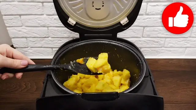 Вкусная картошка в мультиварке