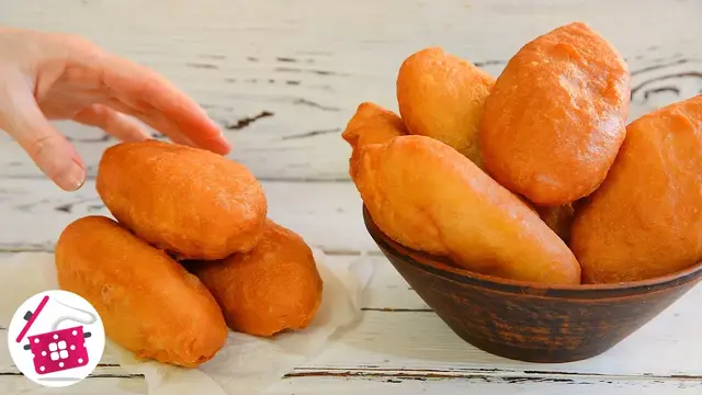 Пирожки с капустой на сковороде и духовке