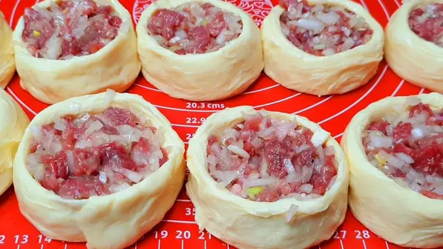 Пирожки с мясом
