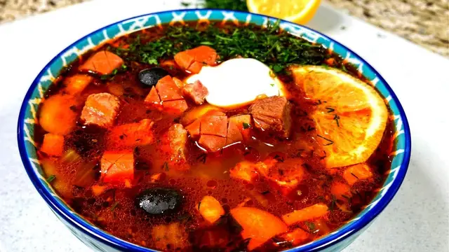 Сборная мясная солянка