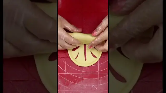 Булочки с яблоками