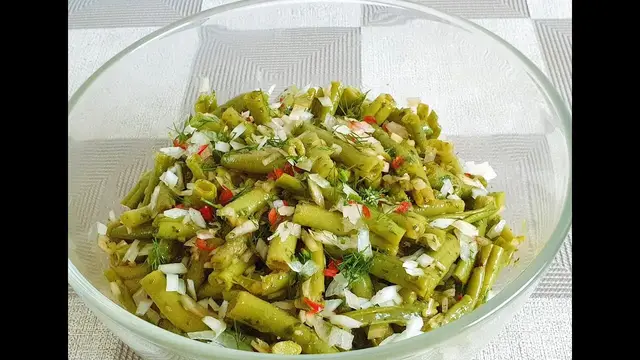 Салат из спаржевой фасоли