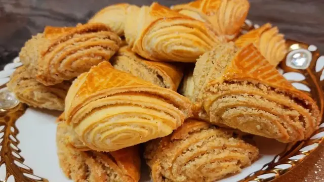 Домашнее печенье с орехами