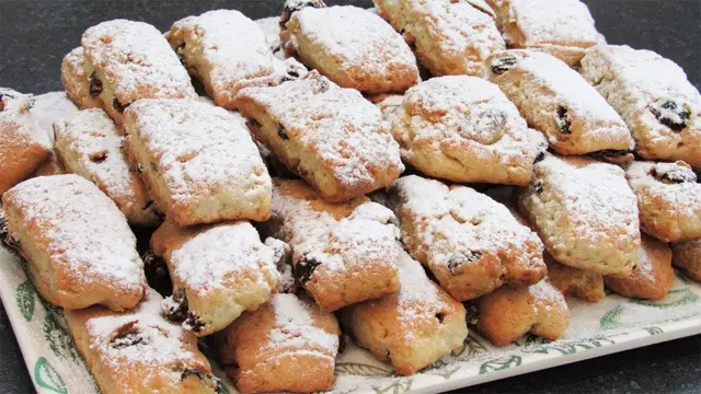 Домашнее печенье на растительном масле с изюмом