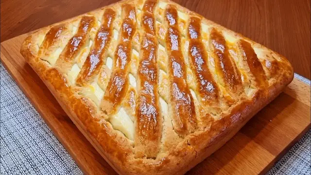Сытный пирог с творогом