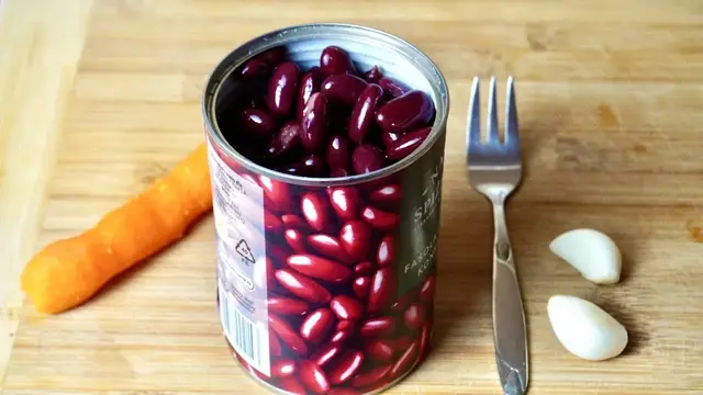 Вкусный салат из простых продуктов