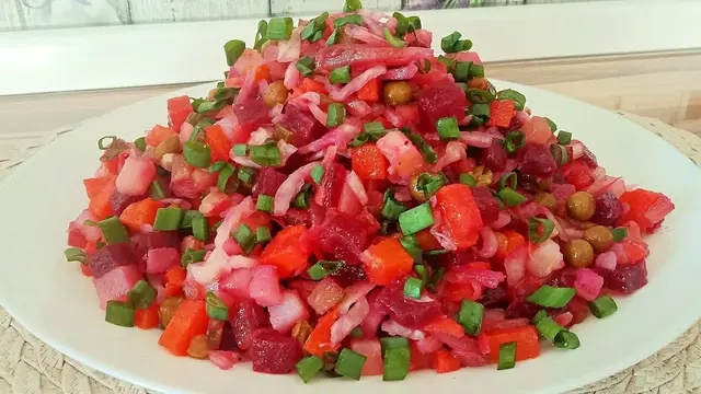 Вкусный классический винегрет