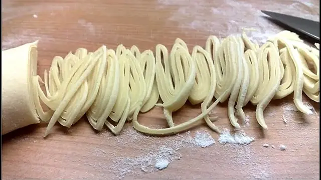Домашняя лапша