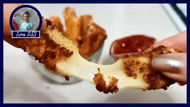 Сырные палочки в панировке на сковородке 