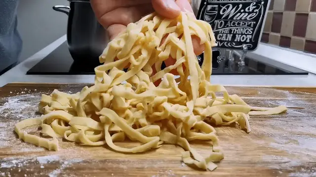Домашняя яичная лапша