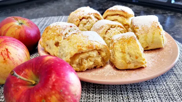 Рулетики с яблочной начинкой 