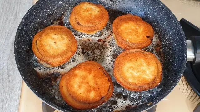 Оладьи с баклажанов