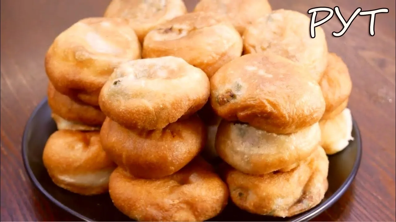 Пирожки с тунцом и рисом