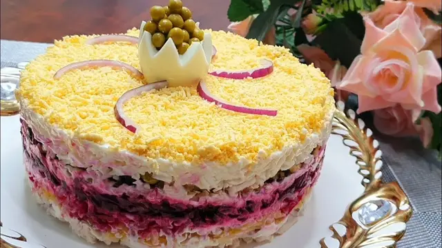 Очень вкусный салат на Новый год