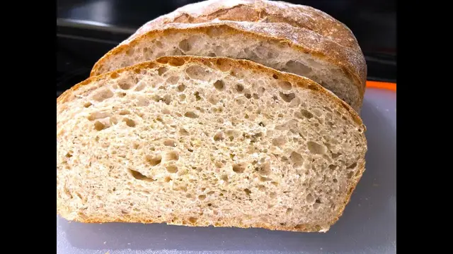 Итальянский хлеб с цельнозерновой мукой