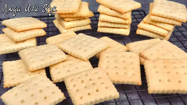 Простое галетное печенье к чаю
