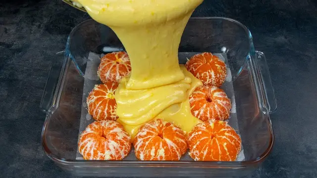 Праздничный пирог из мандаринов и яиц