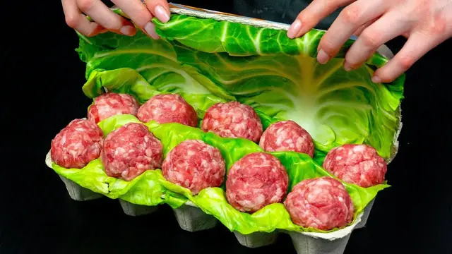 Капустная запеканка с мясным фаршем и моцареллой