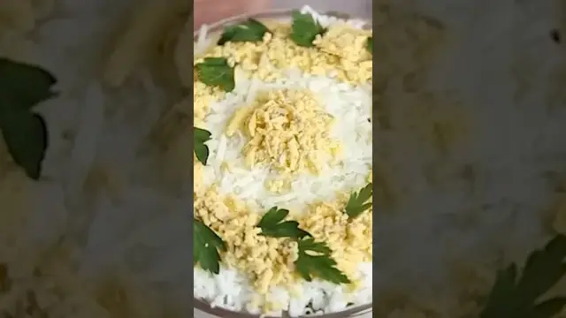 Салат с кальмарами