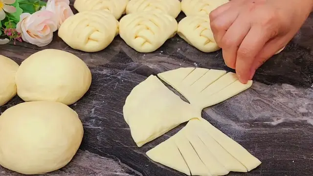 Вкусные пирожки с джемом
