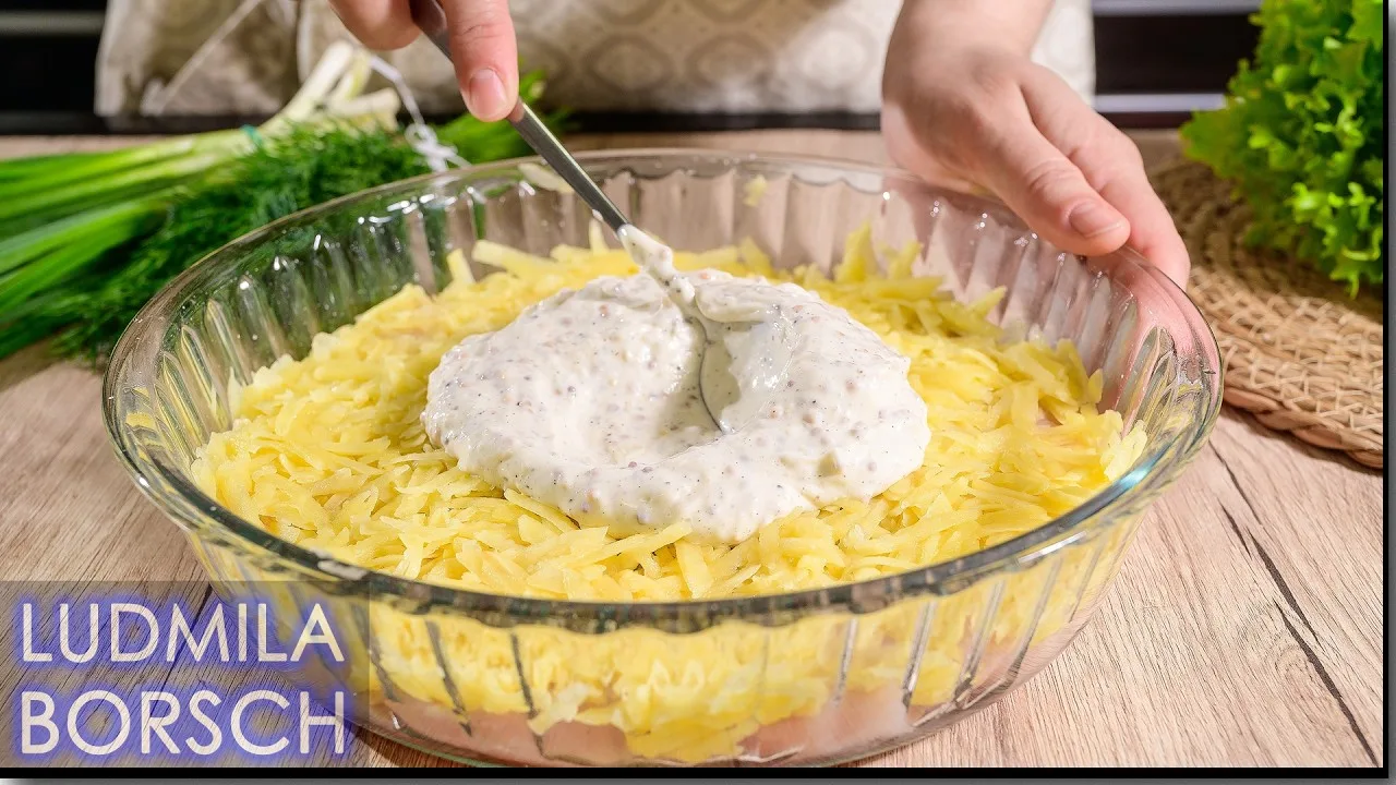 Куриное филе, запечённое с помидорами и сыром