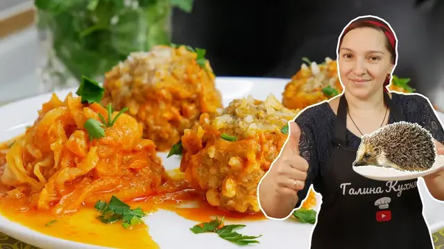 Свиные тефтели под соусом на сковородке