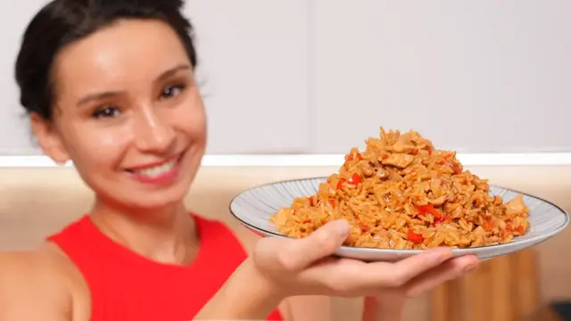 Блюдо из риса и курицы