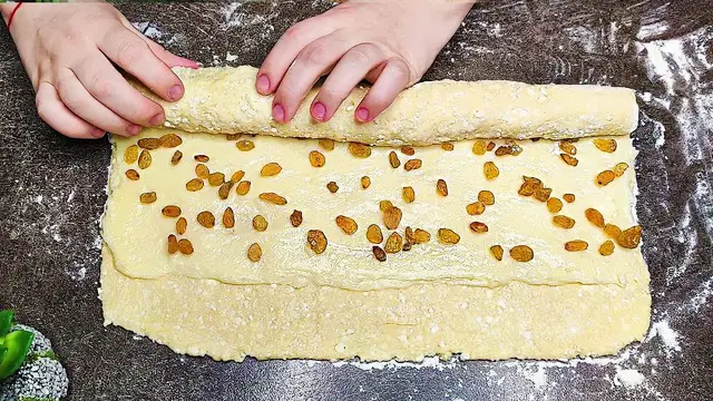 Творожные булочки с заварным кремом