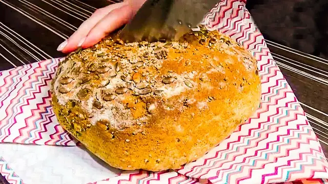 Пышный и вкусный домашний хлеб