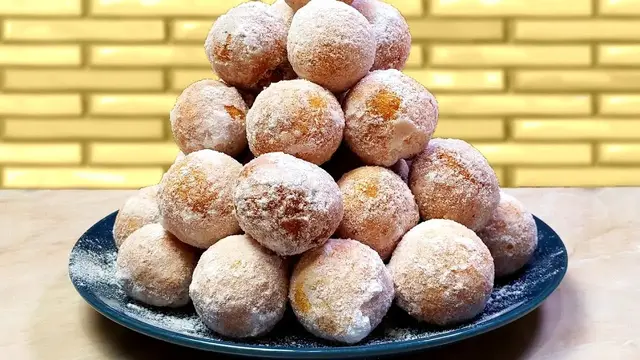 Творожные пончики
