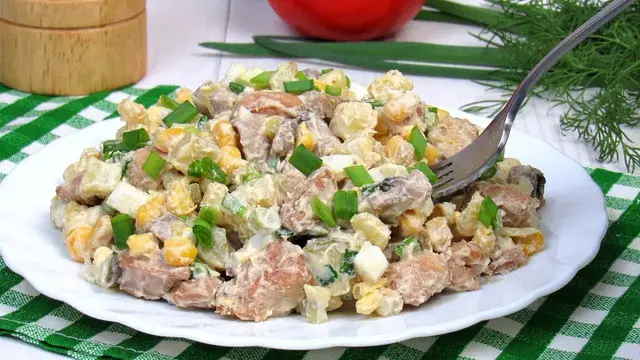 Идеальный салат из куриной грудки