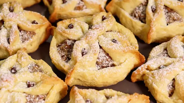 Нежнейшее песочное печенье с ореховой начинкой