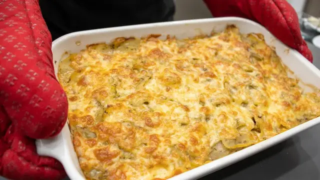 Картофель с копченой грудинкой 