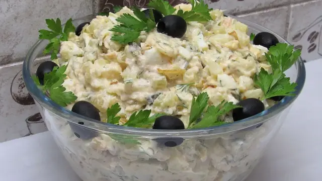 Рыбный салат на Новый год 