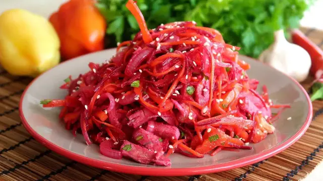 Необычный, сочный, вкусный салат Красный дракон