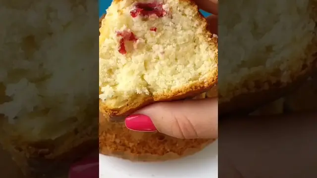 Кексы с вишней