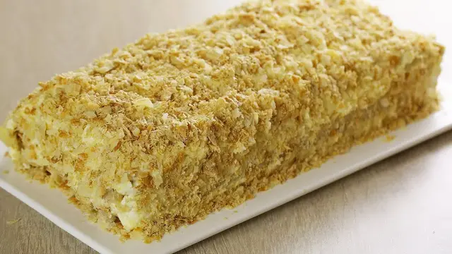 Простой, быстрый и вкусный торт Наполеон