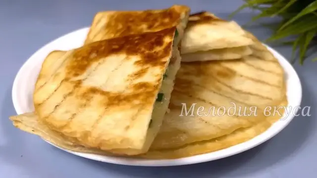 Картофельные чебуреки
