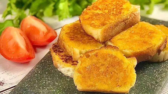 Гренки на завтрак с необычной начинкой