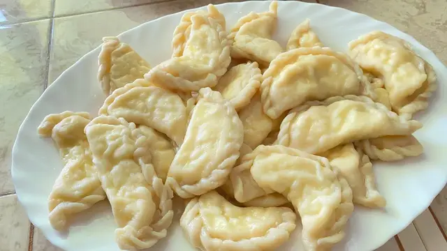 Вкусные вареники с творогом