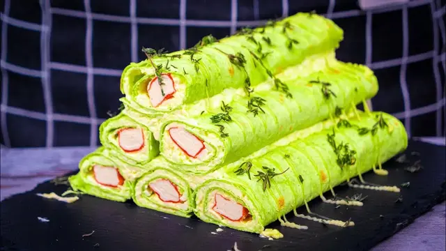 Новогодняя закуска из лаваша